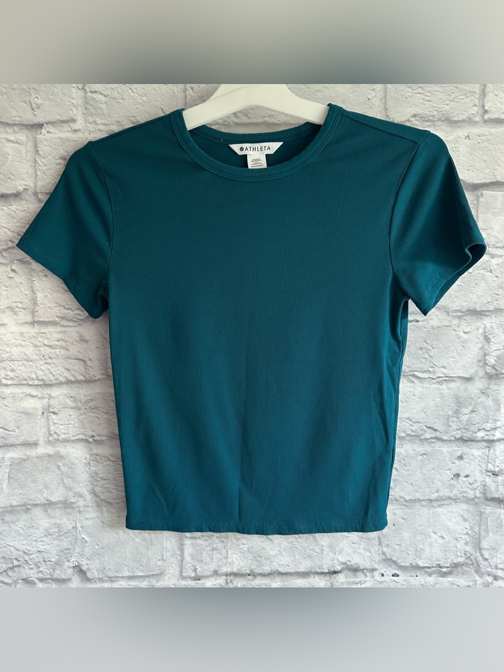 PREOWNED ATHLETA SIGNATURE RIBBED CROP TSHIRT TEAL SHORT SLEEVE SMALL S